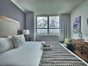Iron/ironing board, travel cot, WiFi, bed sheets