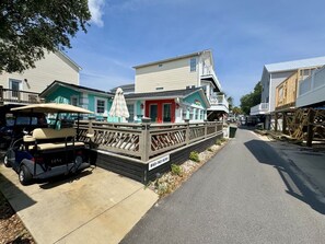 Exterior - Beach Cottage-Steps to the Beach-Golf Cart Included-Ocean Lakes-Pet Friendly (Myrtle Beach)