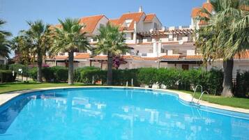 Apartment, 3 Bedrooms, Smoking | Pool | Outdoor pool