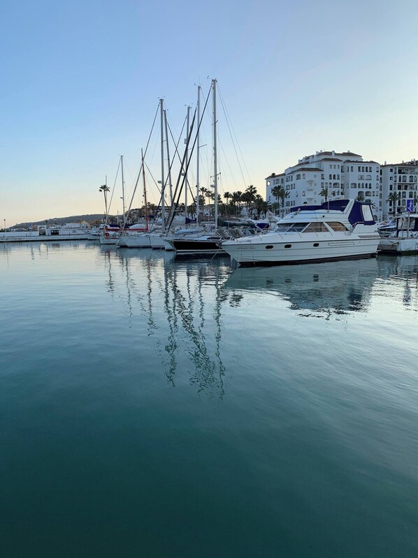 Apartment, 3 Bedrooms, Smoking | Marina