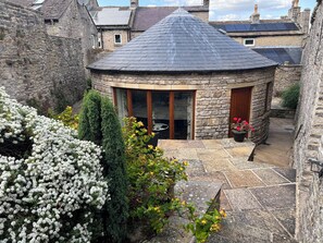 Terrace/patio - Poppy's Footprint (Leyburn)