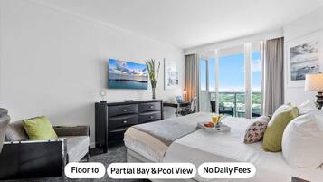 Bügeleisen/Bügelbrett, Reisekinderbett, WLAN, Bettwäsche