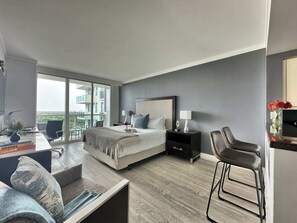 Iron/ironing board, travel crib, WiFi, bed sheets