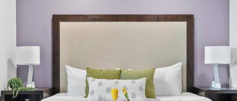 Bügeleisen/Bügelbrett, Reisekinderbett, WLAN, Bettwäsche