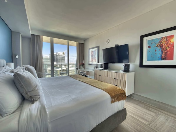 Iron/ironing board, travel cot, WiFi, bed sheets