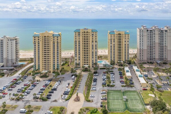 コンドミニアム ベッド (複数台) (Beach Colony Tower 1B) | 外観