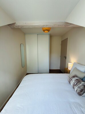 2 bedrooms, free WiFi
