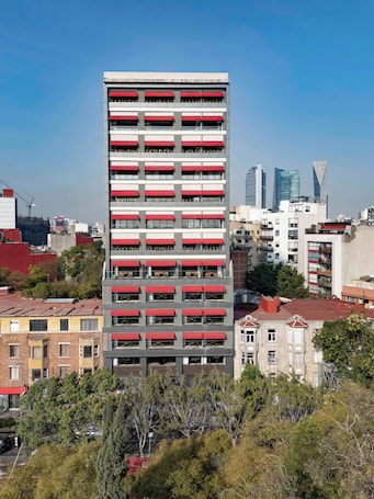 Exterior. Colony Residences & Suites