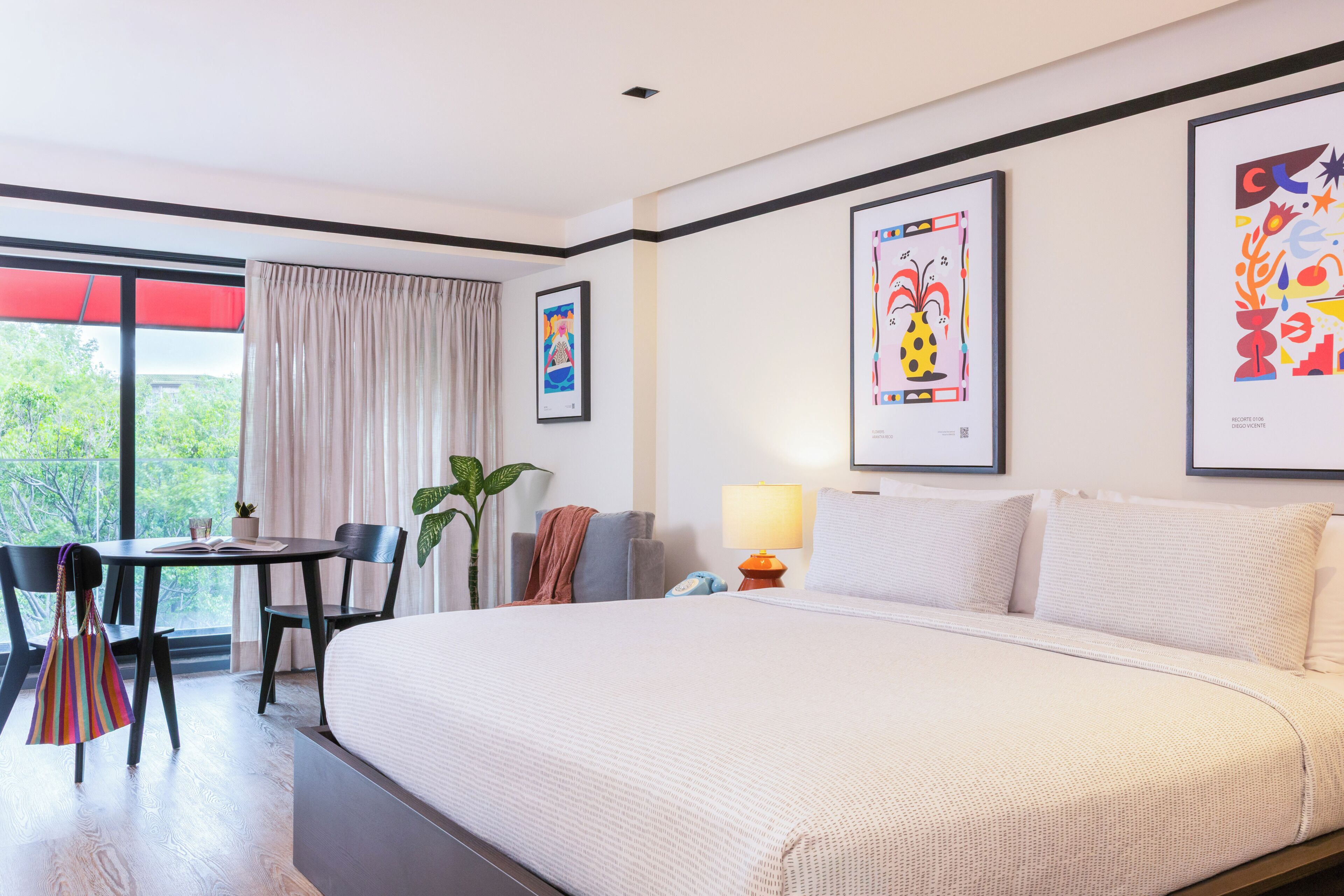 Wifi gratis y ropa de cama