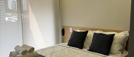 1 多间卧室、熨斗/熨衣板、免费 WiFi、床单