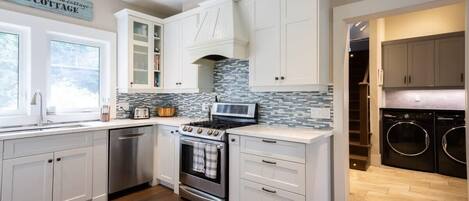 Microwave, oven, stovetop, dishwasher