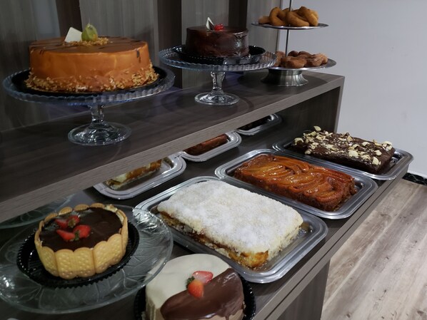 Açık büfe kahvaltı