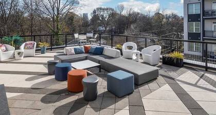 Midtown Luxury Apartment 07-C1