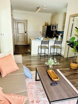 تلفزيون، مكتب