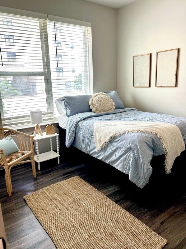 2 bedrooms, WiFi, bed sheets