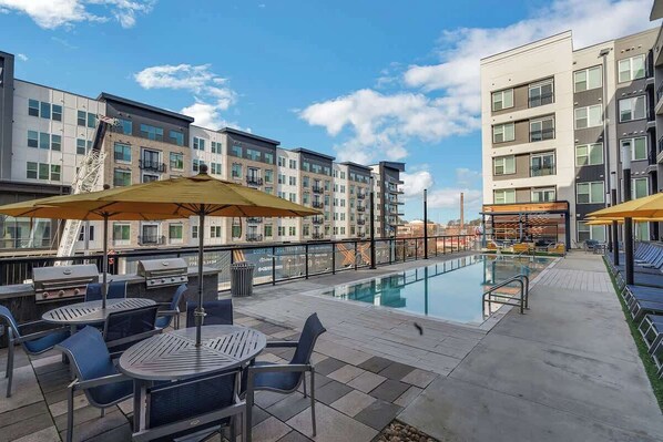 Pool - Luxury Midtown 2bed 12-B1 (Atlanta)