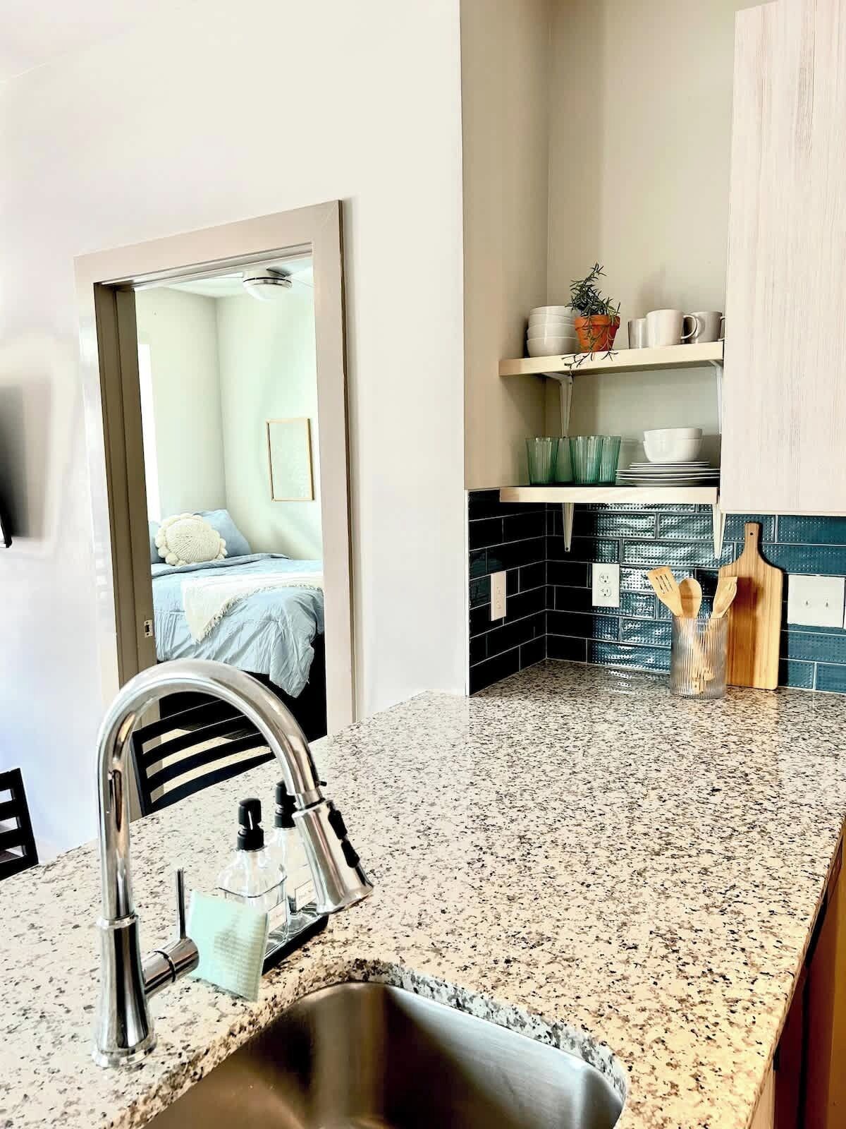 2 makuuhuonetta, Wi-Fi, vuodevaatteet