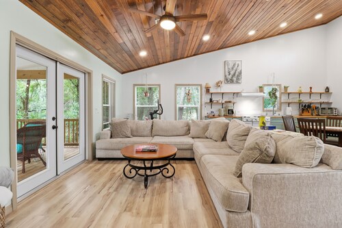 Sea Cow Retreat - Near Springs + Porch, Covered Deck & Fire Pit