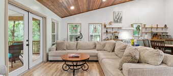 Sea Cow Retreat - Near Springs + Porch, Covered Deck & Fire Pit