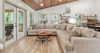 Sea Cow Retreat - Near Springs + Porch, Covered Deck & Fire Pit