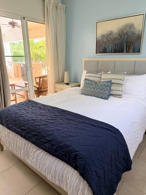 3 bedrooms, desk, travel cot, free WiFi