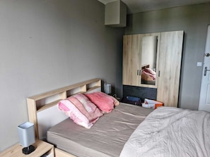 3 chambres, Wi-Fi, draps fournis