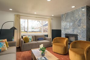 Smart TV, fireplace, offices