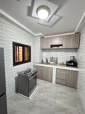Private kitchen - Quiet apartment (Abidjan)