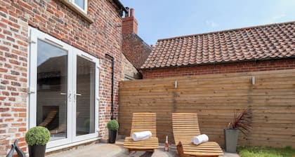 Manor Cottage