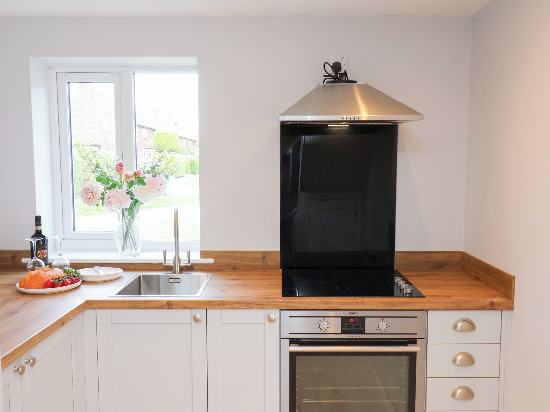 Cookware/dishes/utensils