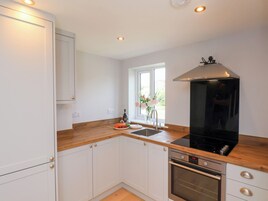 Cookware/dishes/utensils