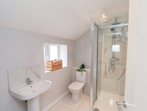 Shower - Manor Cottage (Driffield)