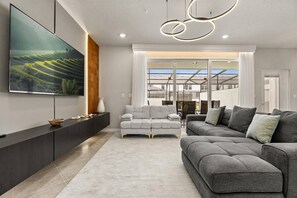 TV - 5 BD/ 4.5 BA/ Windsor Cay (16125 PF) (Clermont)