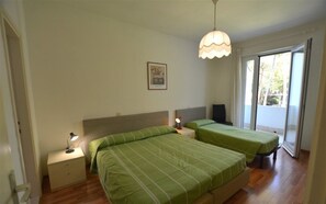 Villa, 3 Bedrooms, Patio, Garden View - Holiday Villa With Garden in Lignano (Lignano Sabbiadoro)