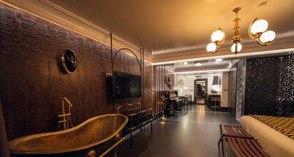 Glam Taoo Hotel Boutique