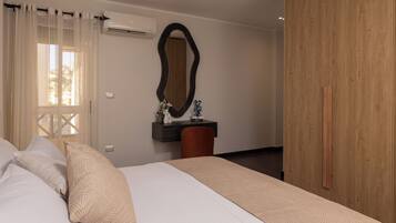 Apartment, 3 Bedrooms, Accessible, Smoking | 3 bedrooms