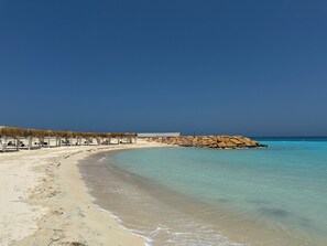 Apartment, 3 Bedrooms, Accessible, Smoking | Beach