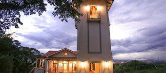 Hotel El Arca, Jardín Botánico y Restaurante