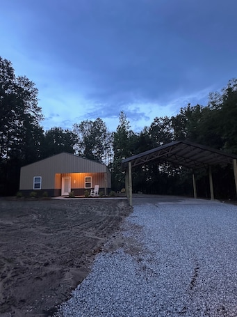 Exterior. Brand new 2-bedroom house in outskirts of Meridian with WiFi, AC