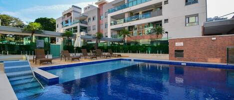 Apartment | Pool | 6 outdoor pools
