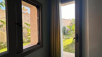 Deluxe Room | Kaliteli yatak takımı, ütü/ütü masası, çarşaf takımı