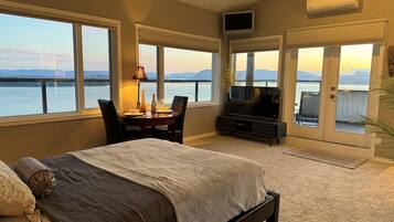 2 多间卧室、免费 WiFi、床单