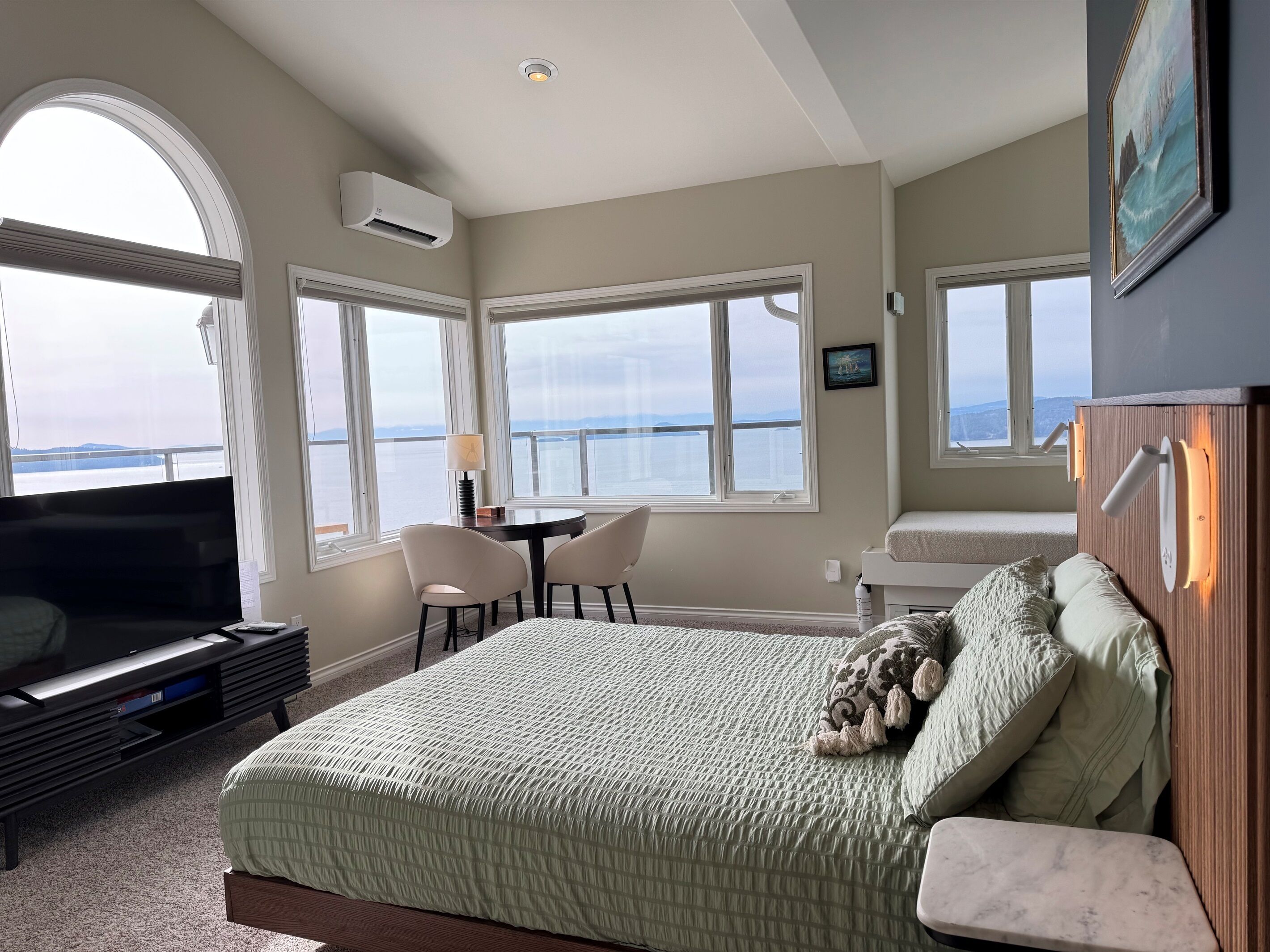 3 bedrooms, free WiFi, bed sheets