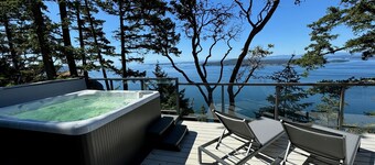 Cottage w/ Vantage Suites at Sahhali on the Bluffs