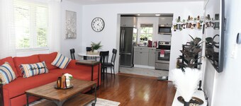 3-bedroom house in fabulous Silver Spring with WiFi, AC