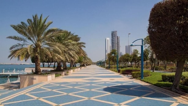 Property grounds - Palette Top Stars Hotel (Abu Dhabi)