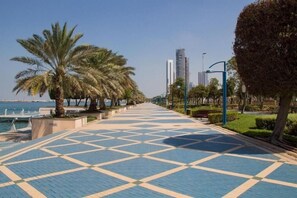 Property grounds - Palette Top Stars Hotel (Abu Dhabi)