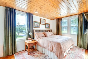 2 habitaciones, tabla de planchar con plancha y cuna de viaje