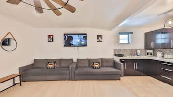 Smart-tv och böcker