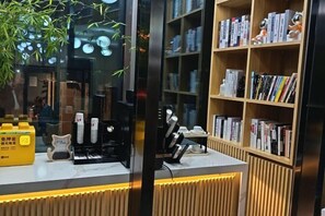 ロビーラウンジ